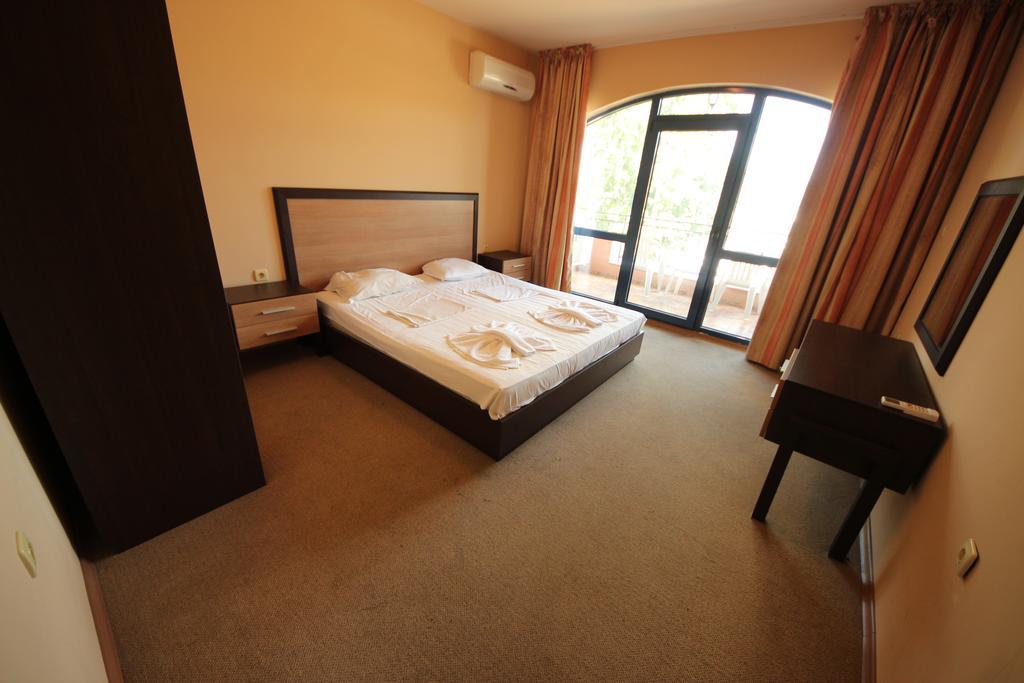 Menada Villa Bonita Apartments Słoneczny Brzeg Zewnętrze zdjęcie