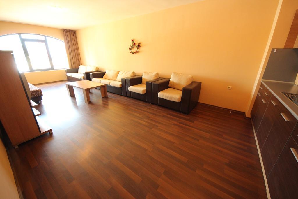 Menada Villa Bonita Apartments Słoneczny Brzeg Zewnętrze zdjęcie
