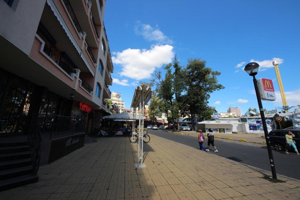 Menada Villa Bonita Apartments Słoneczny Brzeg Zewnętrze zdjęcie