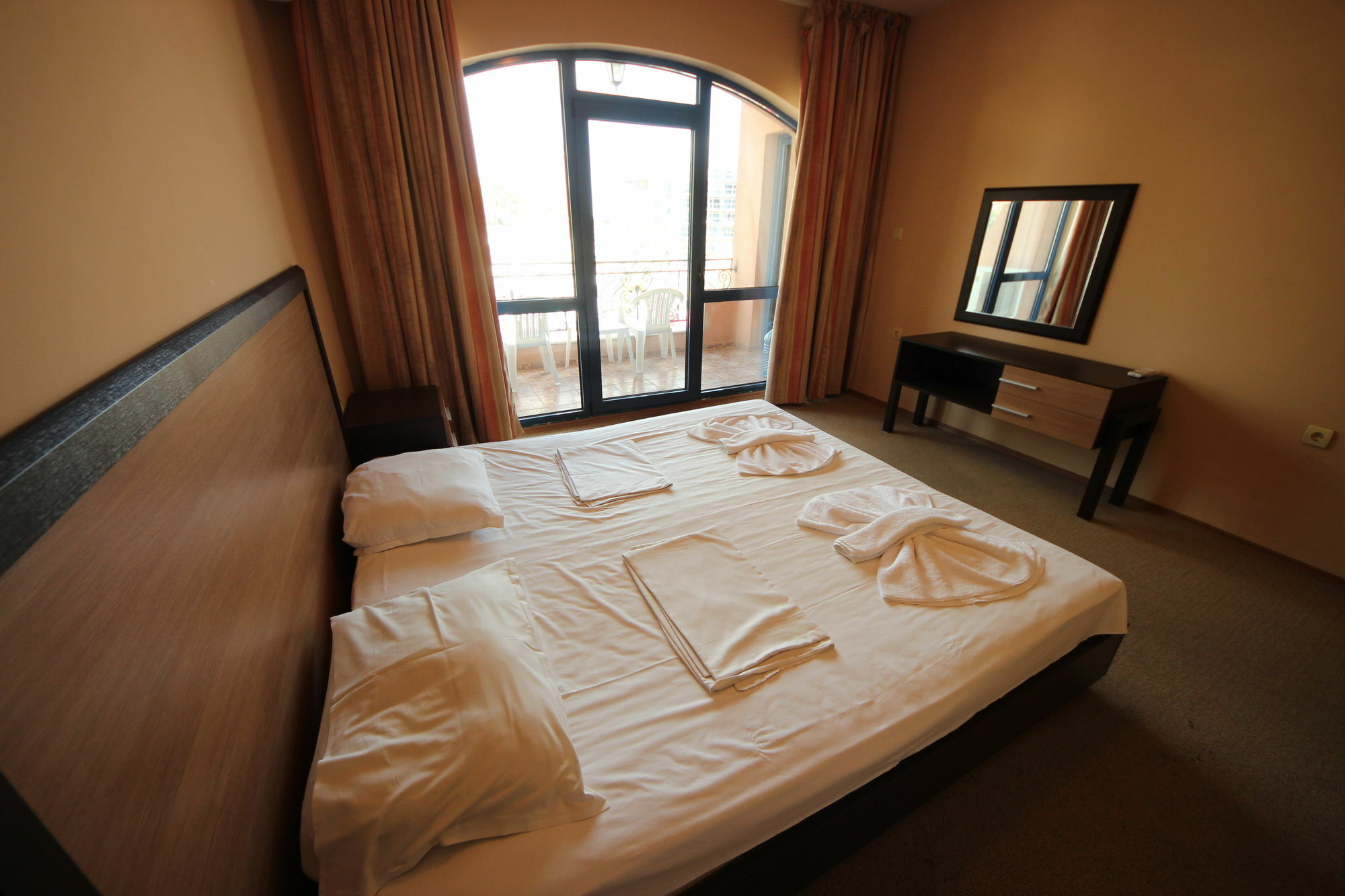 Menada Villa Bonita Apartments Słoneczny Brzeg Zewnętrze zdjęcie